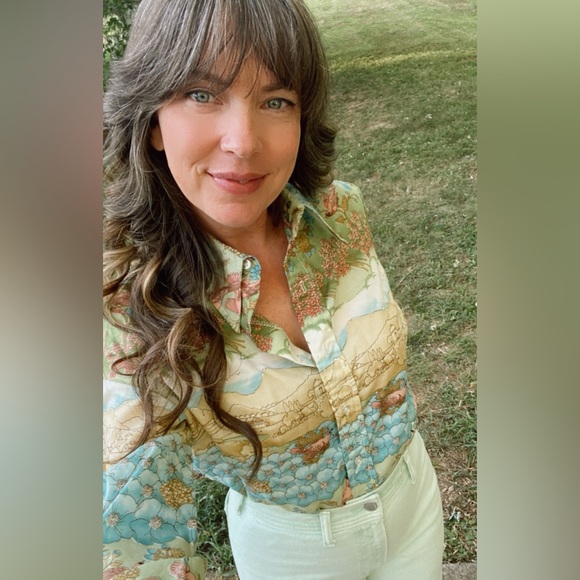 Vintage 70s novelty button down, dagger collar - Picture 2 of 9